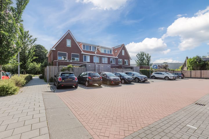 Foto 39 van Waterschaplaan 1