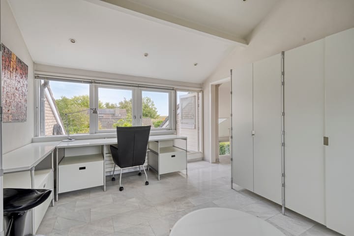 Foto 36 van Amundsenstraat 2