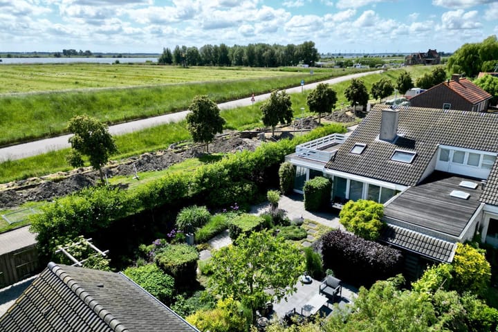 Foto 40 van Amundsenstraat 2