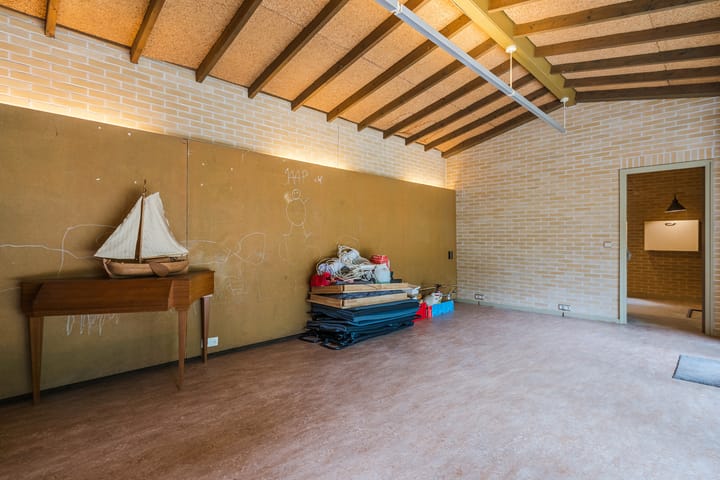 Photo 35 of Eeuwigelaan 54