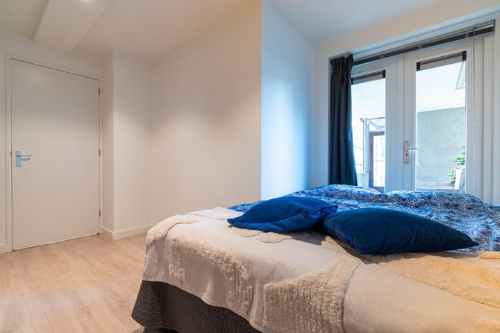 Foto 12 van Donker Curtiusstraat 95