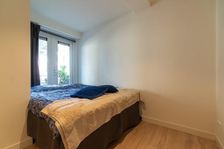 Foto 11 van Donker Curtiusstraat 95