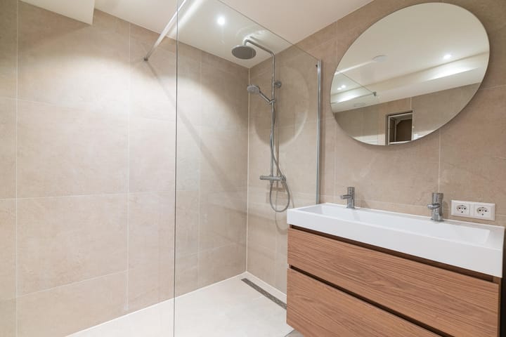 Foto 13 van Donker Curtiusstraat 95