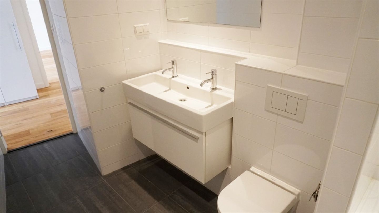 Foto 24 van Milletstraat 56-2