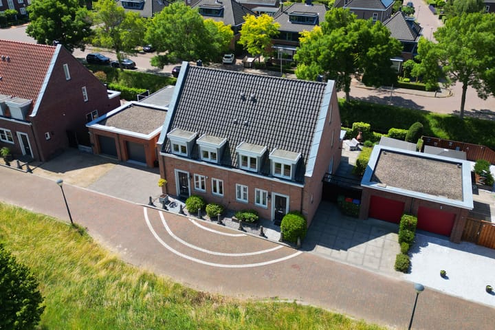 Foto 54 van Staaldiep 4