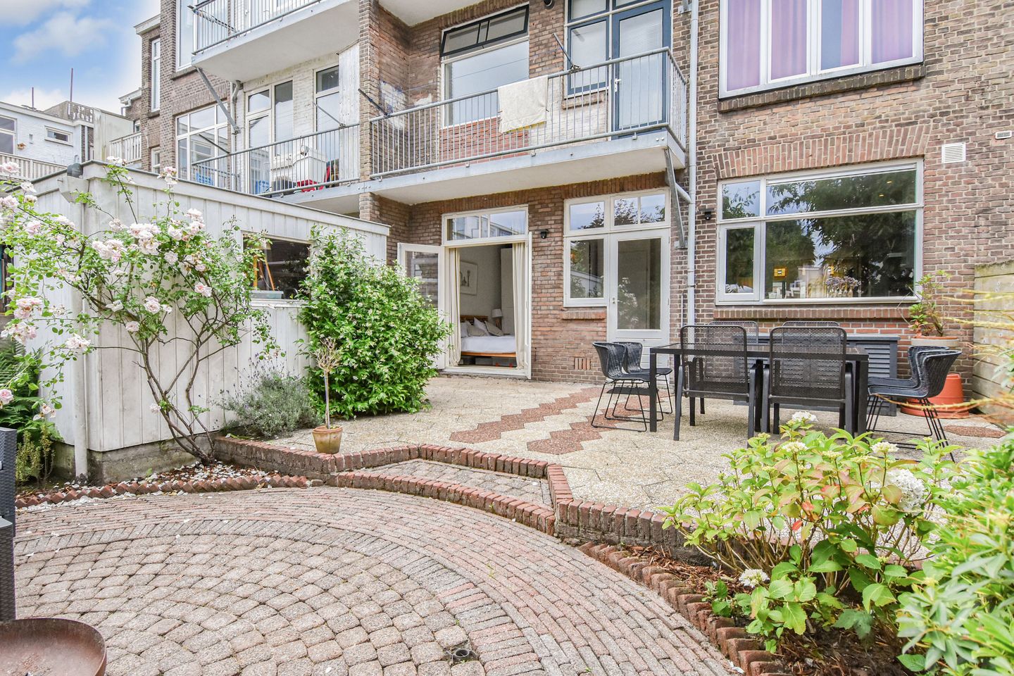 Foto 44 van Willem van Outhoornstraat 64