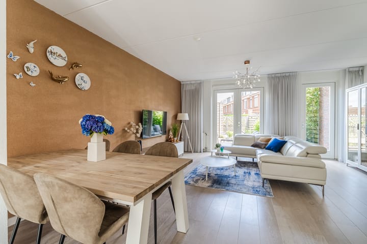 Foto 26 van Prof. Jan Bronnerlaan 181