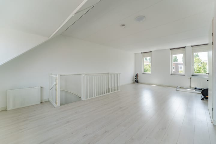 Foto 41 van Prof. Jan Bronnerlaan 181