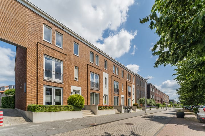 Foto 43 van Prof. Jan Bronnerlaan 181