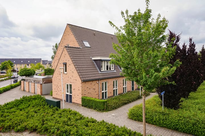 Foto 1 van Slotermeerstraat 1