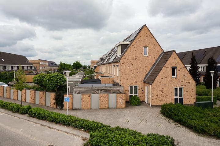 Foto 42 van Slotermeerstraat 1