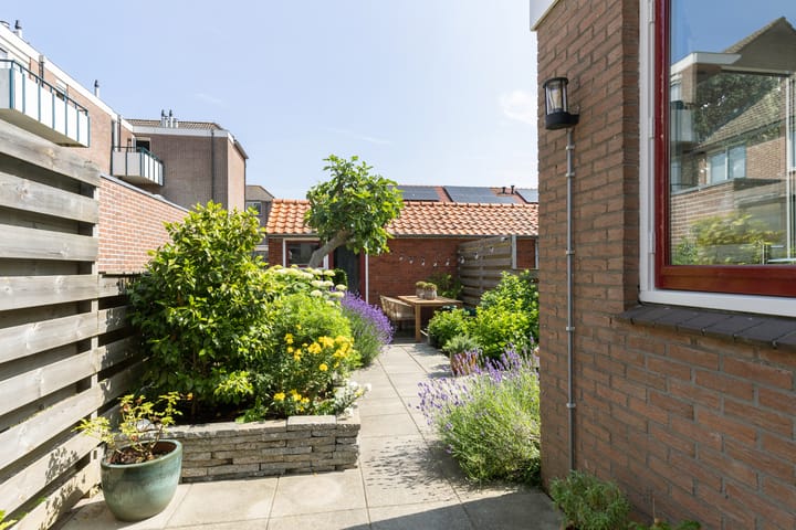 Foto 30 van M. de Klerkstraat 43