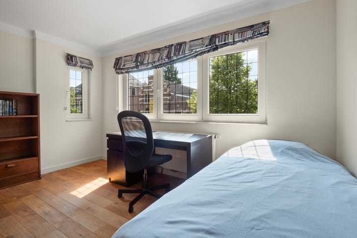 Foto 28 van Taalstraat 66-B