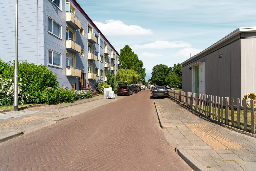 Foto 2 van Wijnbesstraat 9