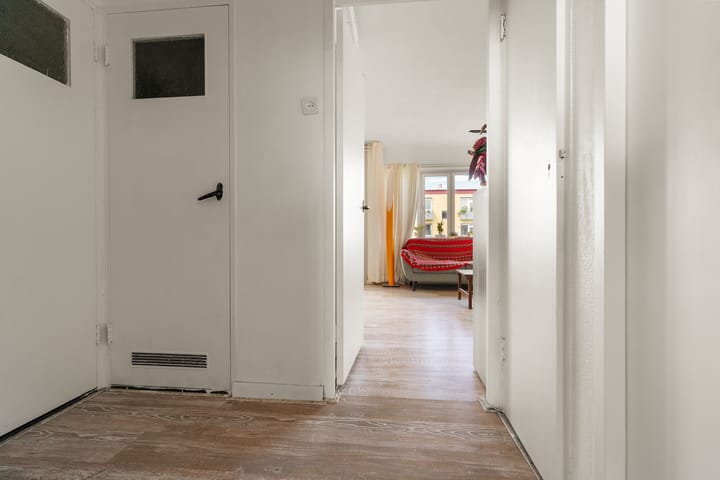 Foto 6 van Wijnbesstraat 9