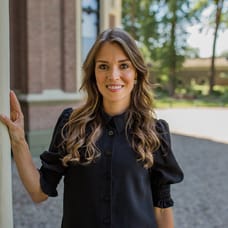 Kristien van den Brink - van Steenbergen  - Secretaresse