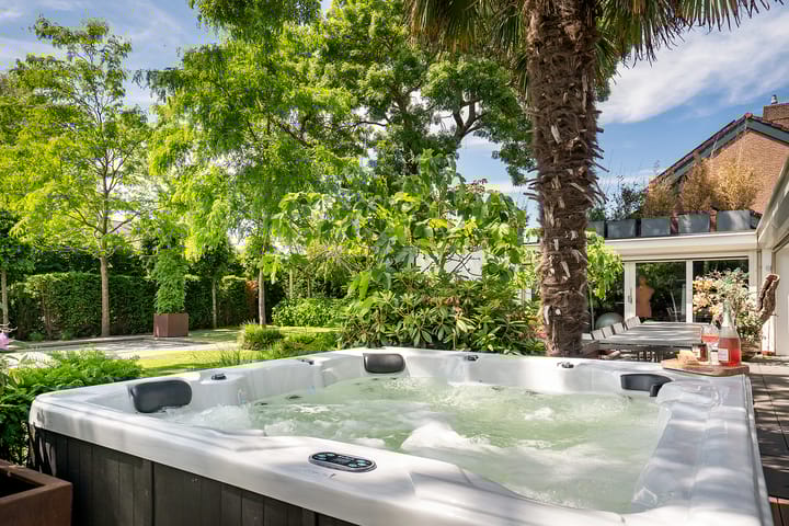 Foto 68 van Pieter van Oldenborghlaan 1