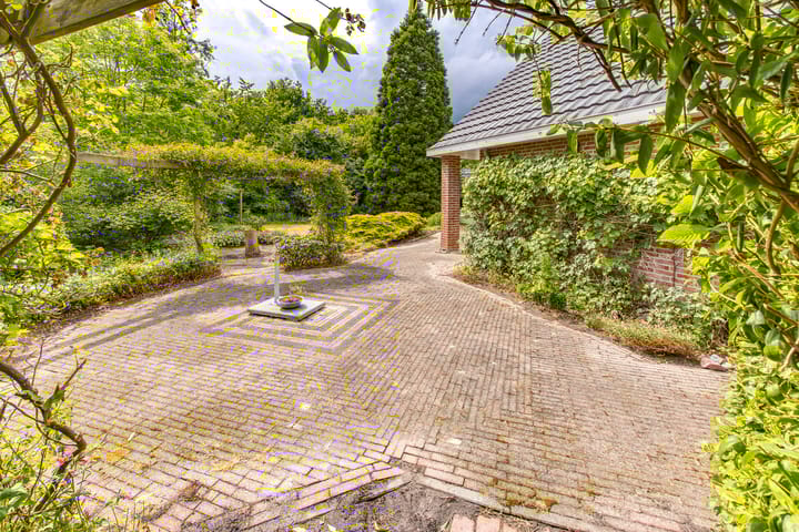 Foto 29 van Trechterbeker 41