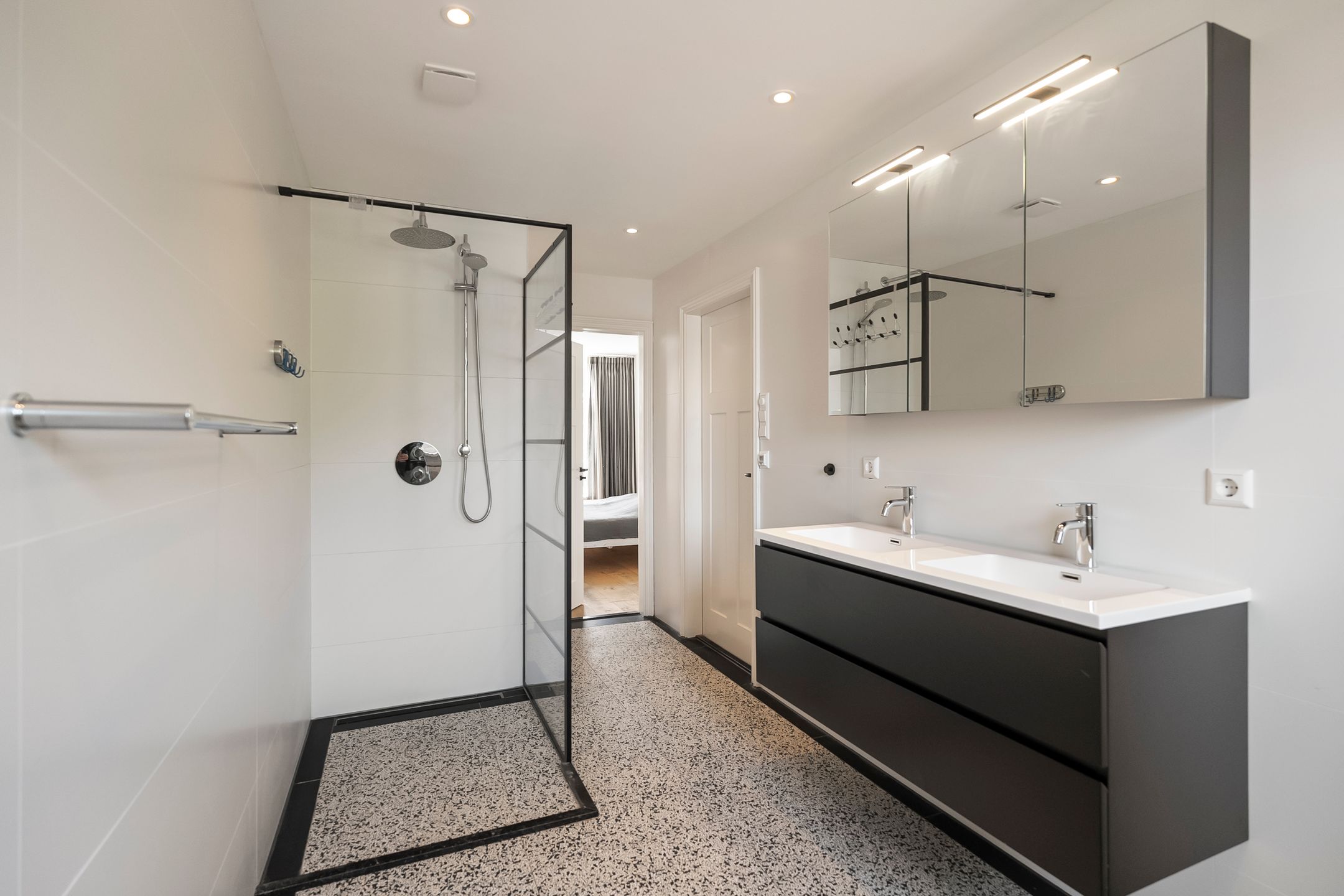 Photo 27 of Landbouwstraat 13