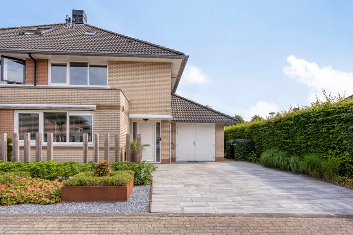 Foto 44 van Zuster Reichertstraat 23