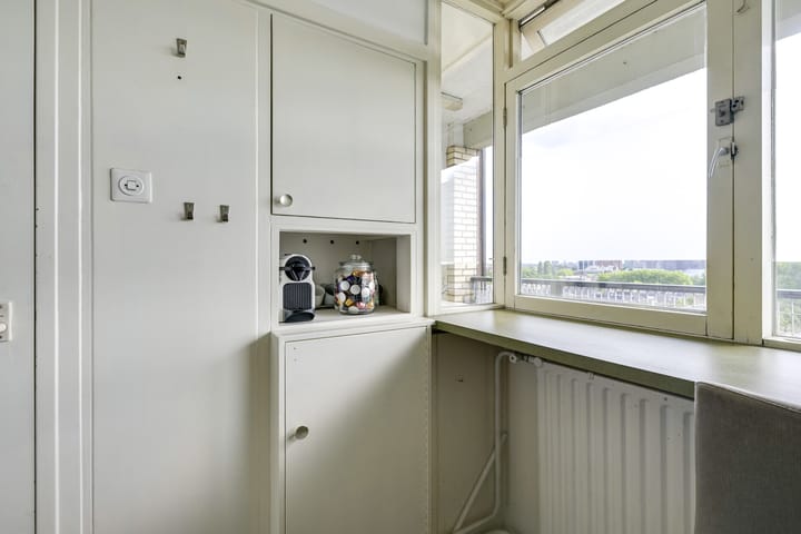 Foto 16 van Beneluxlaan 210