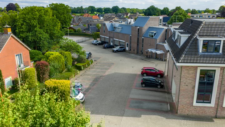 Photo 31 of Kolweg 3-204