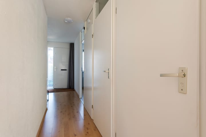 Foto 10 van van Heeckerenweg 10