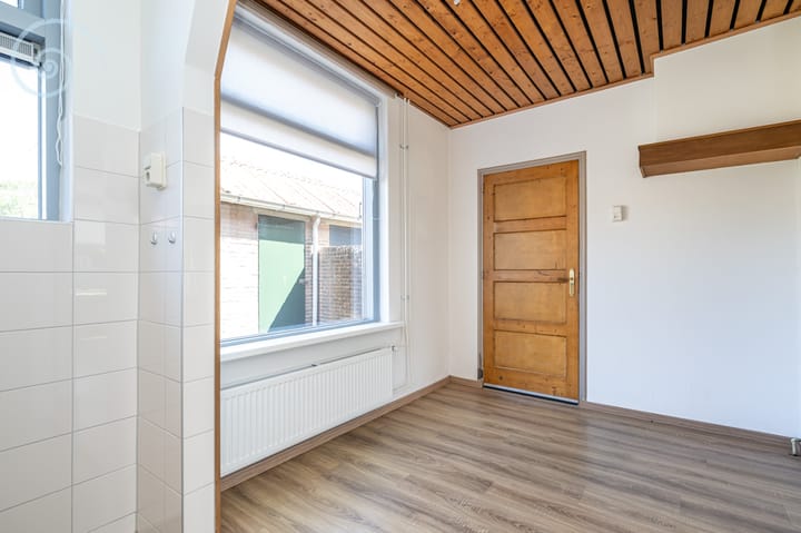 Photo 9 of Koningin Emmaplein 9