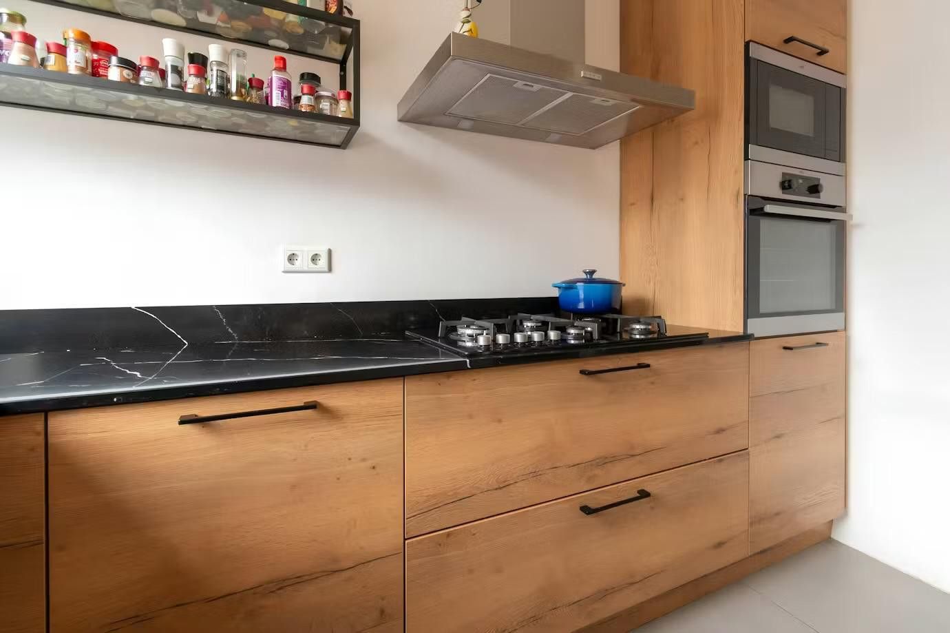 Photo 6 of Hemonystraat 44-3