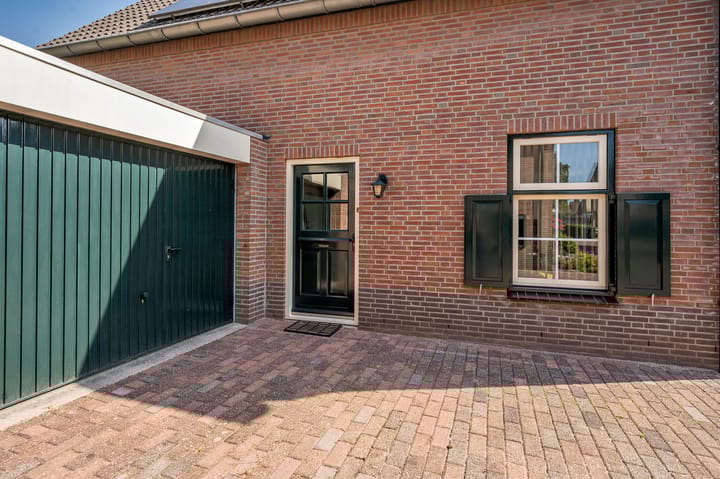 Photo 3 of Oscar Woltersstraat 15