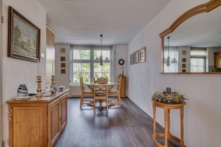 Photo 12 of Oscar Woltersstraat 15