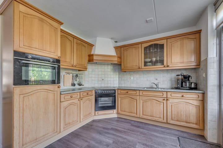 Photo 14 of Oscar Woltersstraat 15