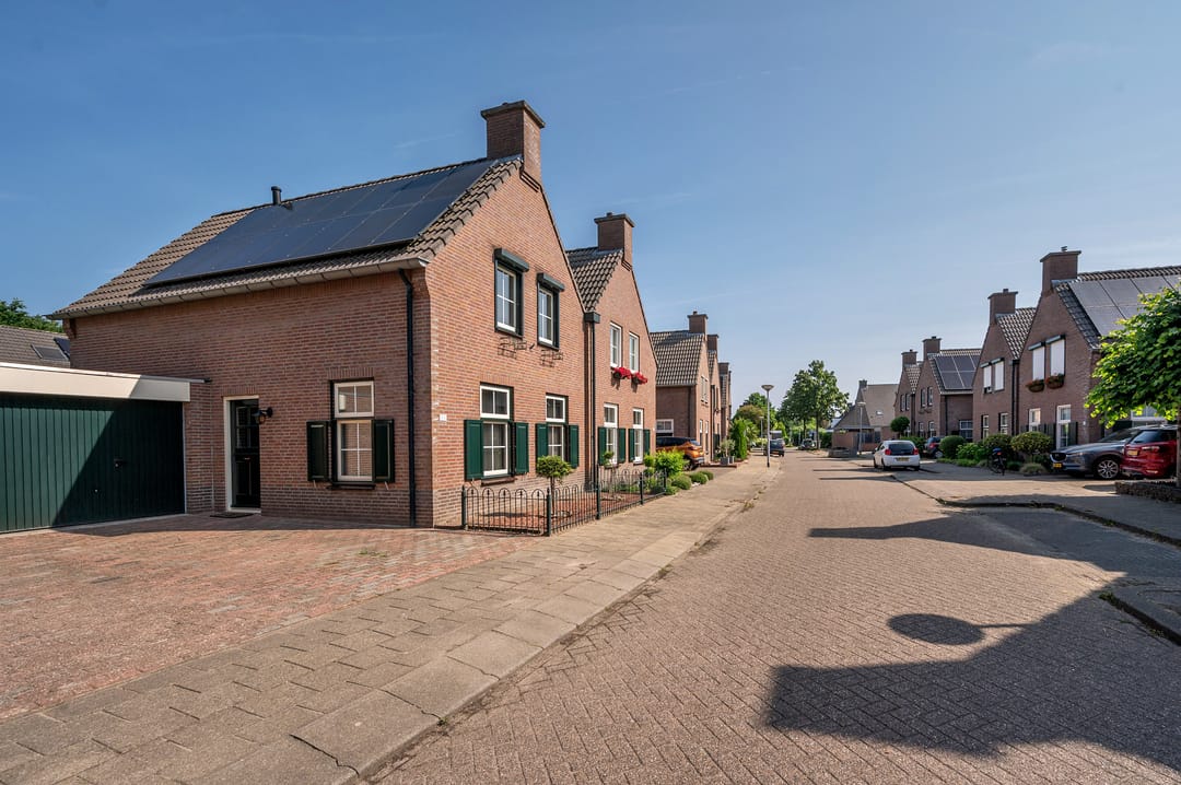 Foto 46 van Oscar Woltersstraat 15