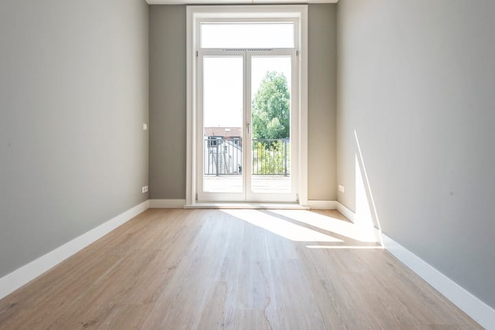 Photo 11 of Amsterdamsevaart 20-B