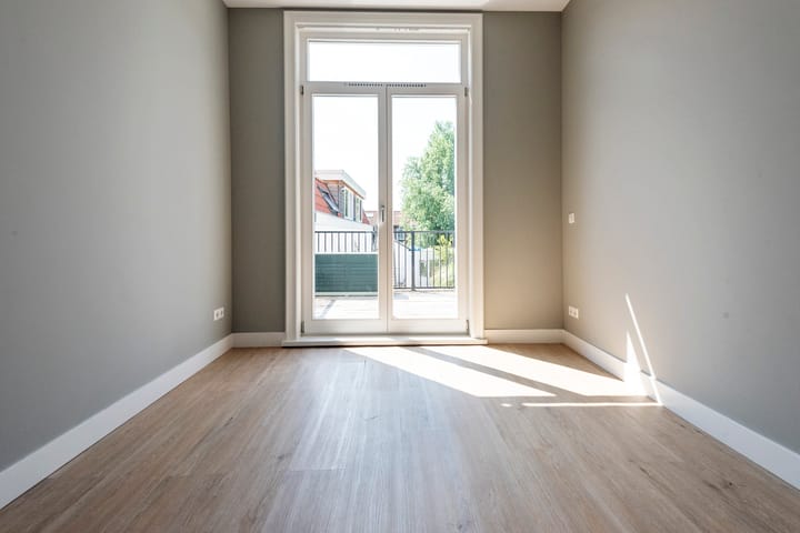 Photo 18 of Amsterdamsevaart 20-B