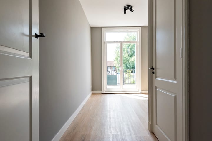 Photo 17 of Amsterdamsevaart 20-B