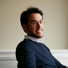 Tom Huber - Makelaar