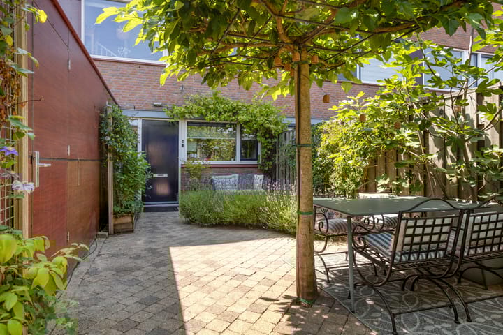 Foto 8 van Rijnstraat 9