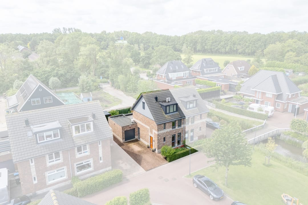 Foto 7 van Burgemeester Postmastraat 39