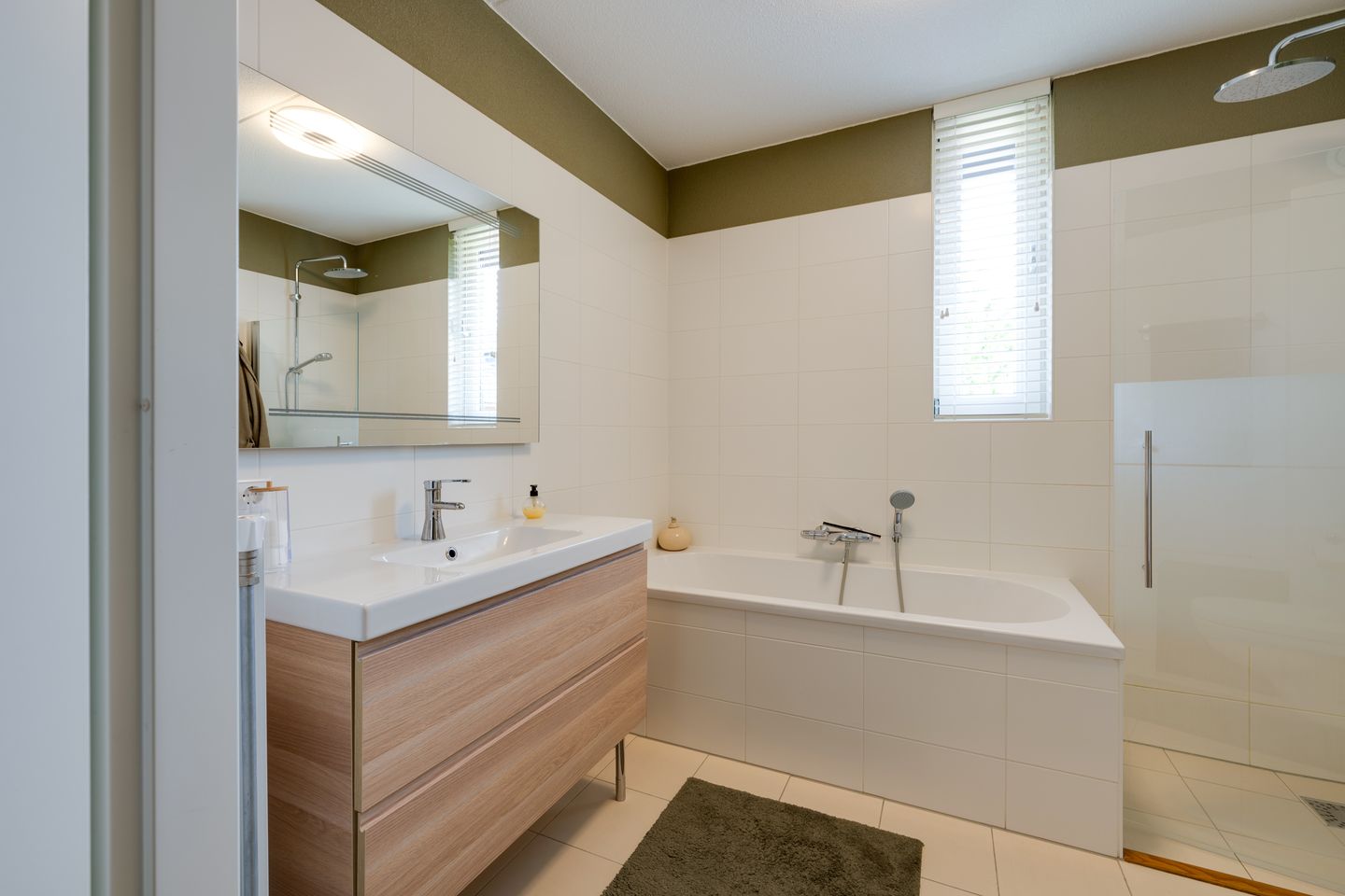 Foto 35 van Burgemeester Postmastraat 39