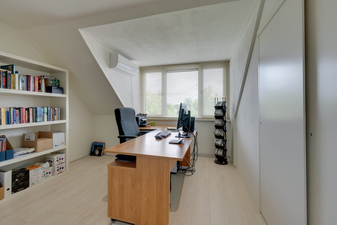 Foto 37 van Burgemeester Postmastraat 39