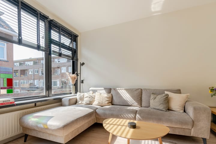 Foto 8 van Jaersveltstraat 17-B