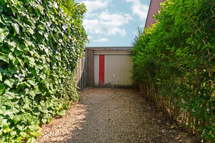 Foto 23 van Csardasstraat 38