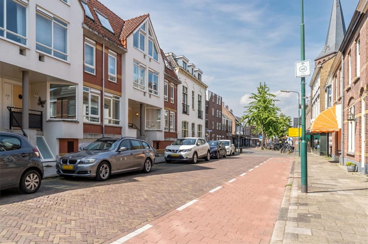 Foto 27 van Parkweg 2-14