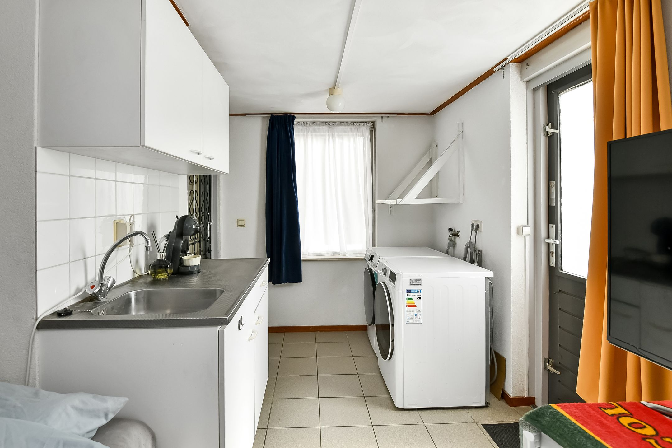 Foto 12 van Panheelstraat 27