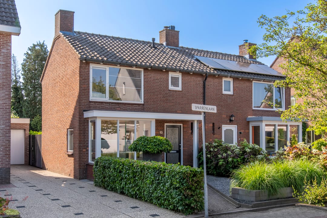 Foto 1 van Sparrenlaan 13