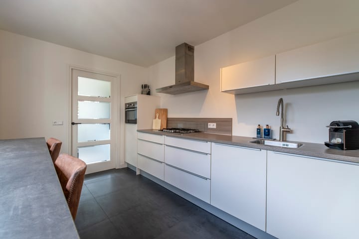 Photo 13 of Sparrenlaan 13