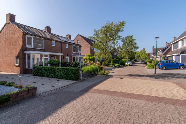 Photo 38 of Sparrenlaan 13