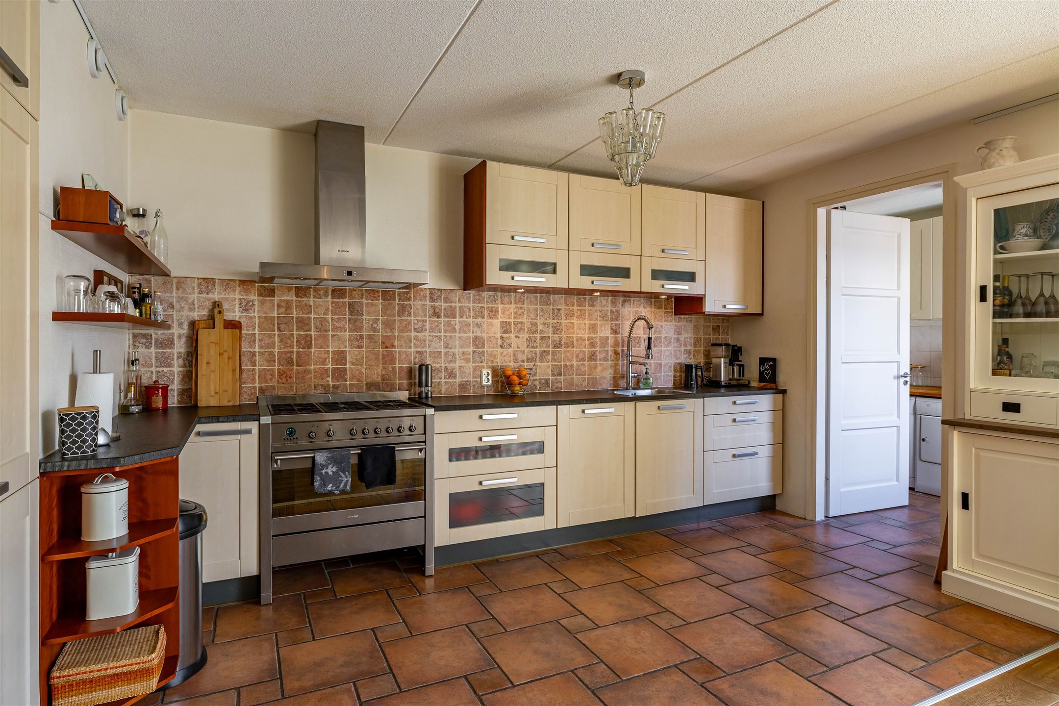 Photo 15 of Kenwerd 11