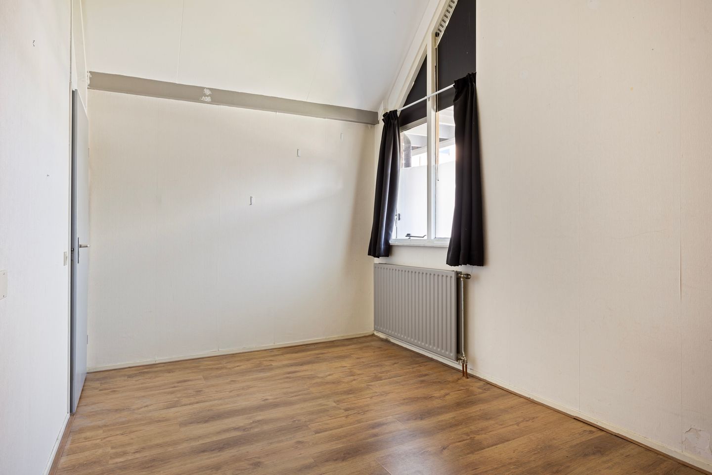 Photo 14 of Van Dishoeckstraat 32